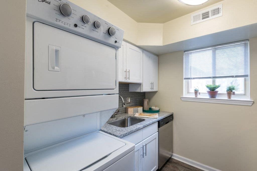 Glen Mar Apartment Homes
